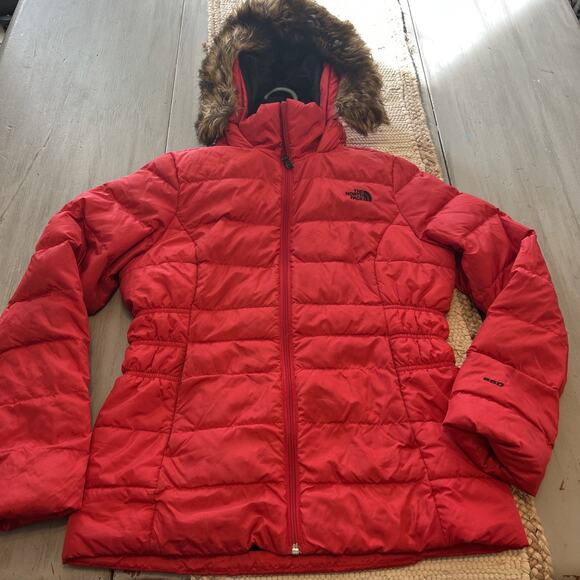 The North Face Gotham Jacket III Red Down Puffer Winter Coat Faux Fur Womens M - Picture 1 of 15